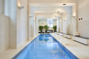 Waldorf Astoria Chicago_Pool