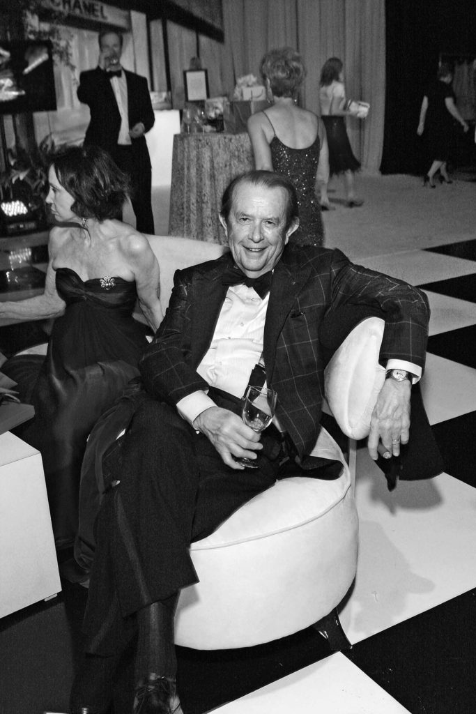 The gallerist at the Alley Theatre Ball, 2008. Long was chairman emeritus of the Alley board. (Courtesy the Alley Theatre, photo by Kim Coffman)