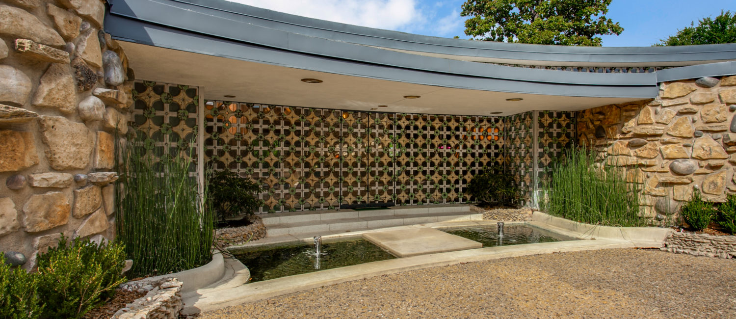 Round House 7507 Baxtershire Drive