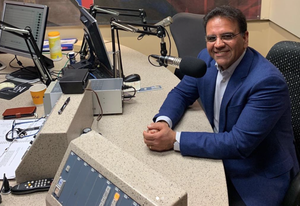 In February, before COVID-19 shut Houston down, luxury home developer Al Ross appears on AM 950 KPRC for Real Estate Matters with Stewart Title.