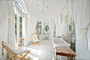 2920 Lazy Lane-73 (Photo by Sonya Bertolino)