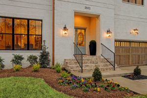 2502 Goldsmith – beautifully landscaped yard