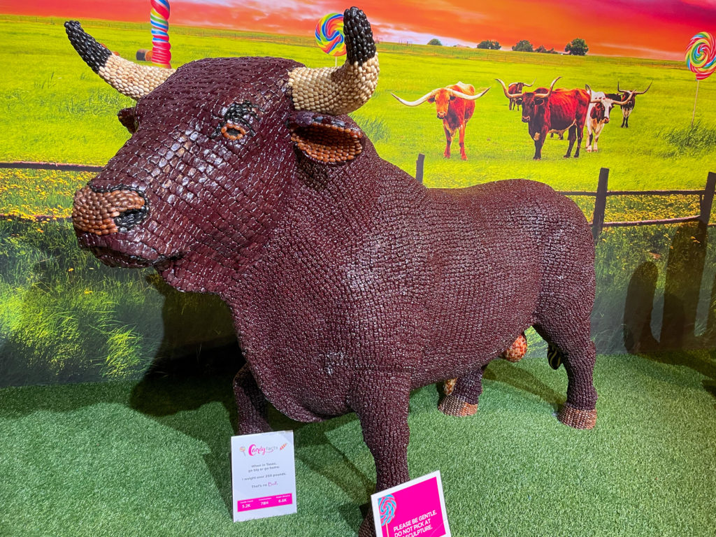 A lot of candy was used to make this big bull. (Photo by Gabriela Izquierdo)