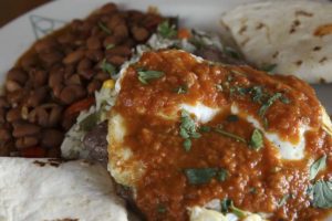 Reata – Reata huevos rancheros