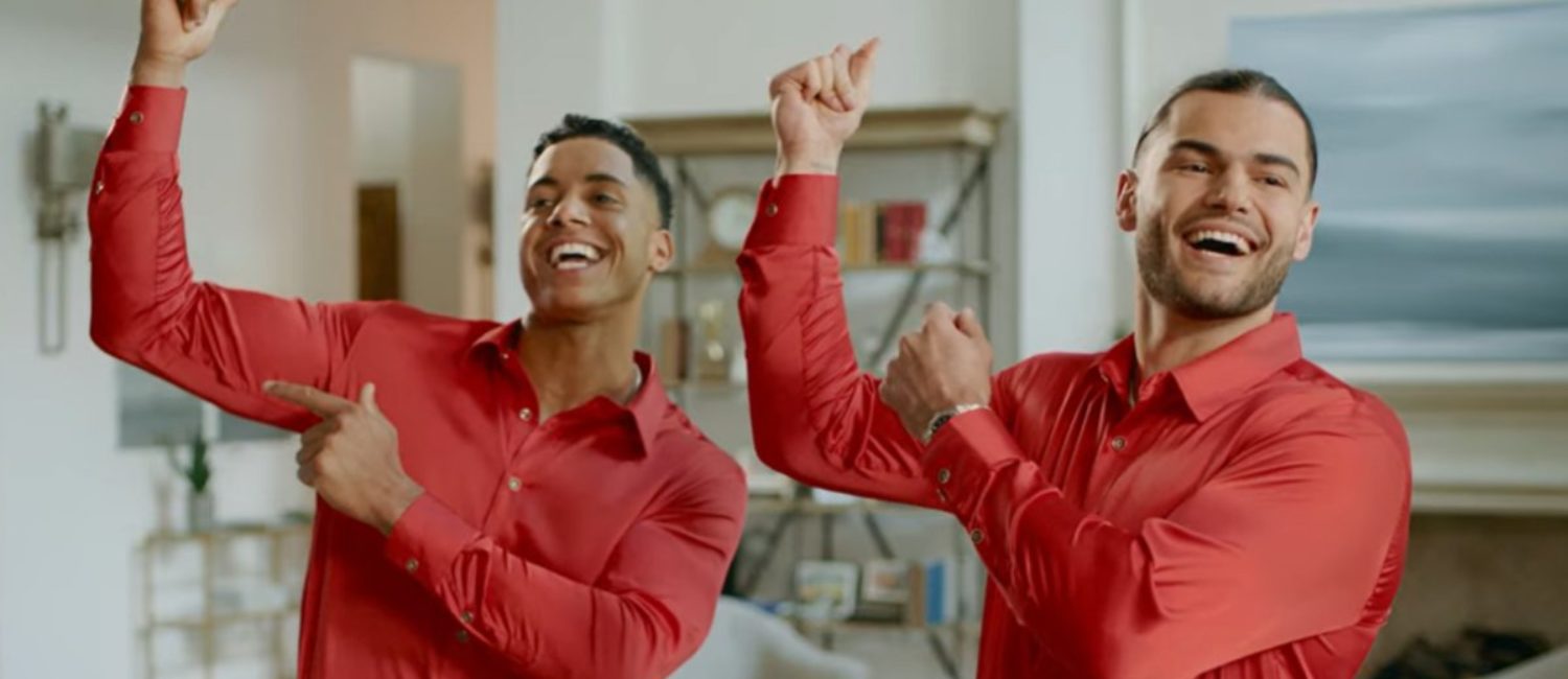 Jeremy Pena is the latest Houston Astros player who’s about to become a H-E-B commercial star. Here, he hams it up with Lance McCullers Jr. in sala night.