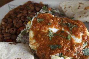 Reata – Reata huevos rancheros