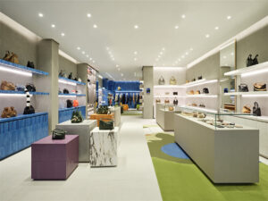 Loewe Highland Park Village