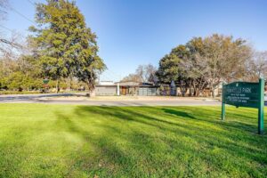 3401 Dorothy Lane – The home it situated on one of Fort Worth’s most coveted parks in Monticello.