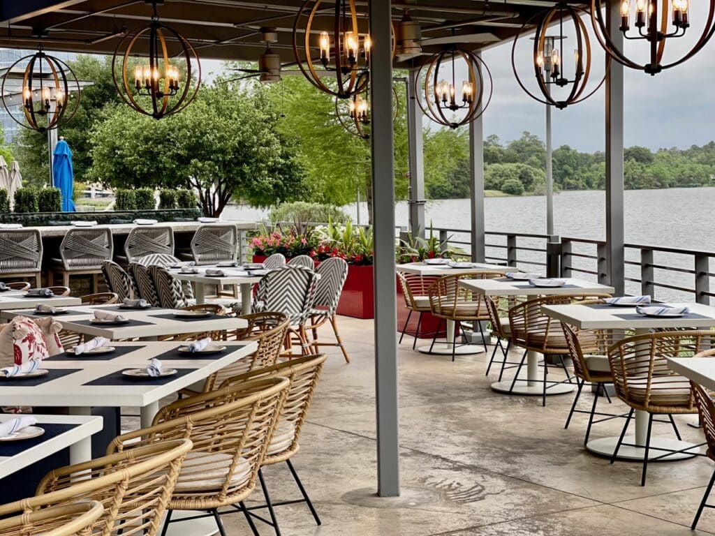 State-Fare-patio