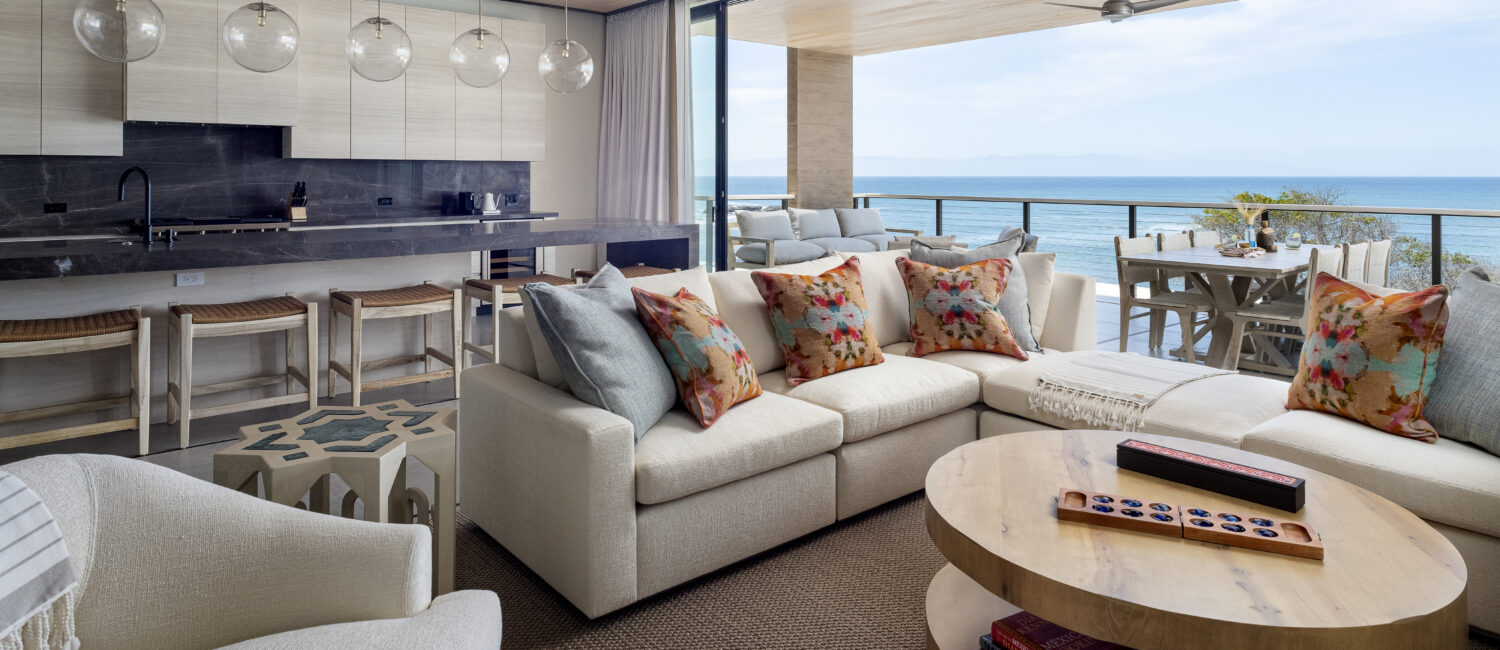 Susurros Cliffside Villa Living Area