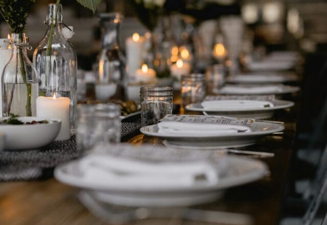 5 Modern Etiquette Tips for Hosting a Dinner Party